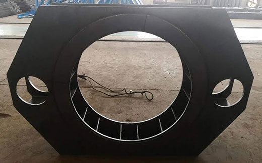 上G不朽情缘机械人焊接工作站焊接大型工件